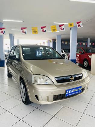 CHEVROLET CORSA 1.4 MPFI MAXX 8V FLEX 4P MANUAL CHEVROLET CORSA 1.4 MPFI MAXX 8V FLEX 4P MANUAL